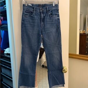 MOTHER Insider Crop Step Frey Jeans
